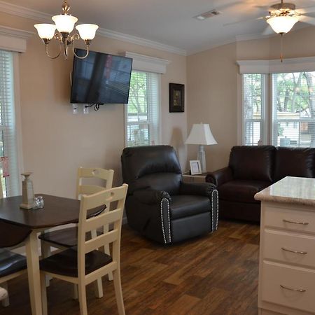 Spanish Main Rv Resort Thonotosassa Экстерьер фото
